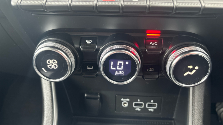 Renault Captur 1.0 TCE 90 Iconic Edition 5dr Petrol Hatchback